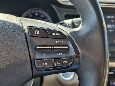 Used 2020 Hyundai Elantra Value Edition image 25