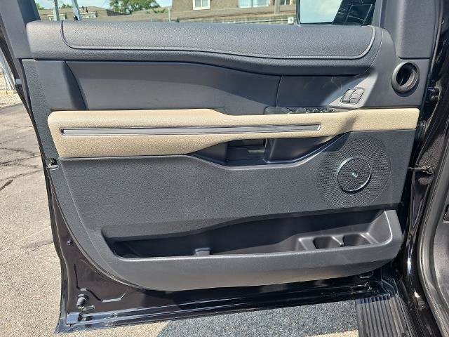 Certified 2024 Ford Expedition Max Limited AWD/4WD image 27