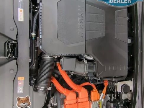 Used 2024 Hyundai Elantra Limited image 33