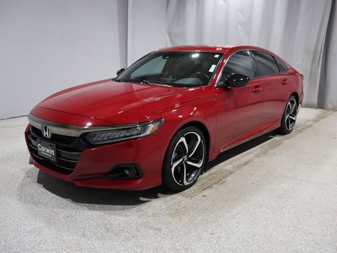 Used 2022 Honda Accord Sport image 5