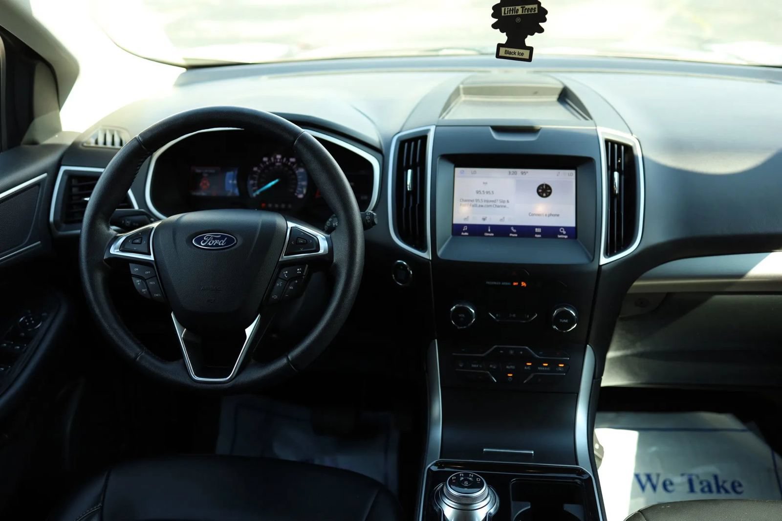 Used 2020 Ford Edge SEL w/ Cold Weather Package AWD/4WD image 32