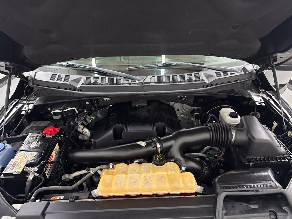 Used 2018 Ford F150 Lariat w/ Trailer Tow Package RWD image 52