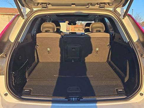 New 2026 Volvo XC60 T8 Ultra w/ Climate Package AWD/4WD image 24