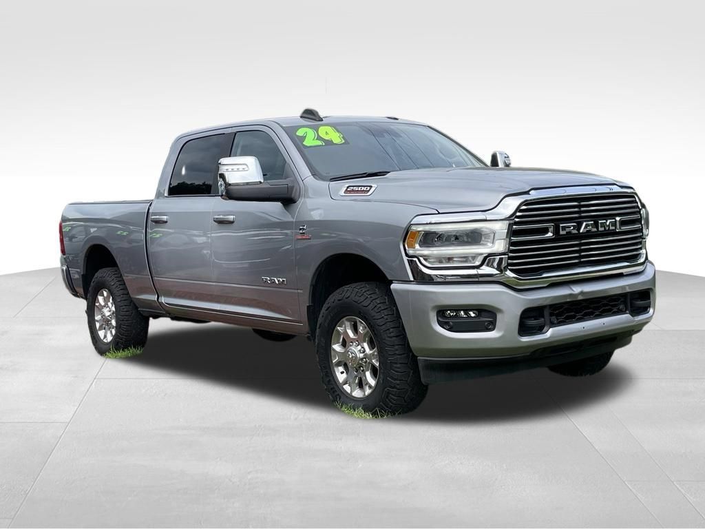 Used 2024 RAM 2500 Laramie w/ Safety Group AWD/4WD image 3