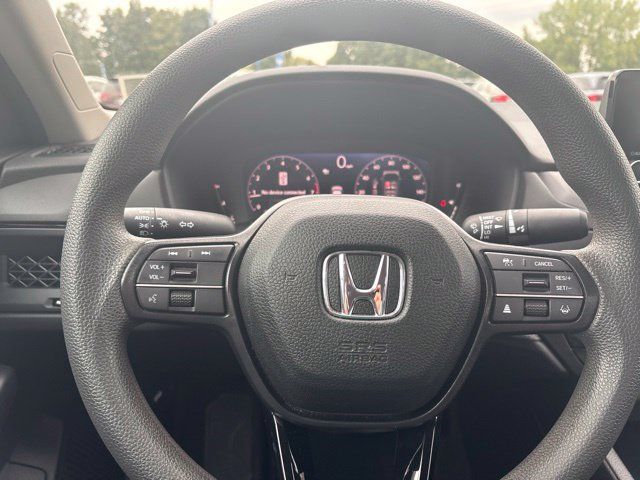 Used 2023 Honda Accord LX image 11