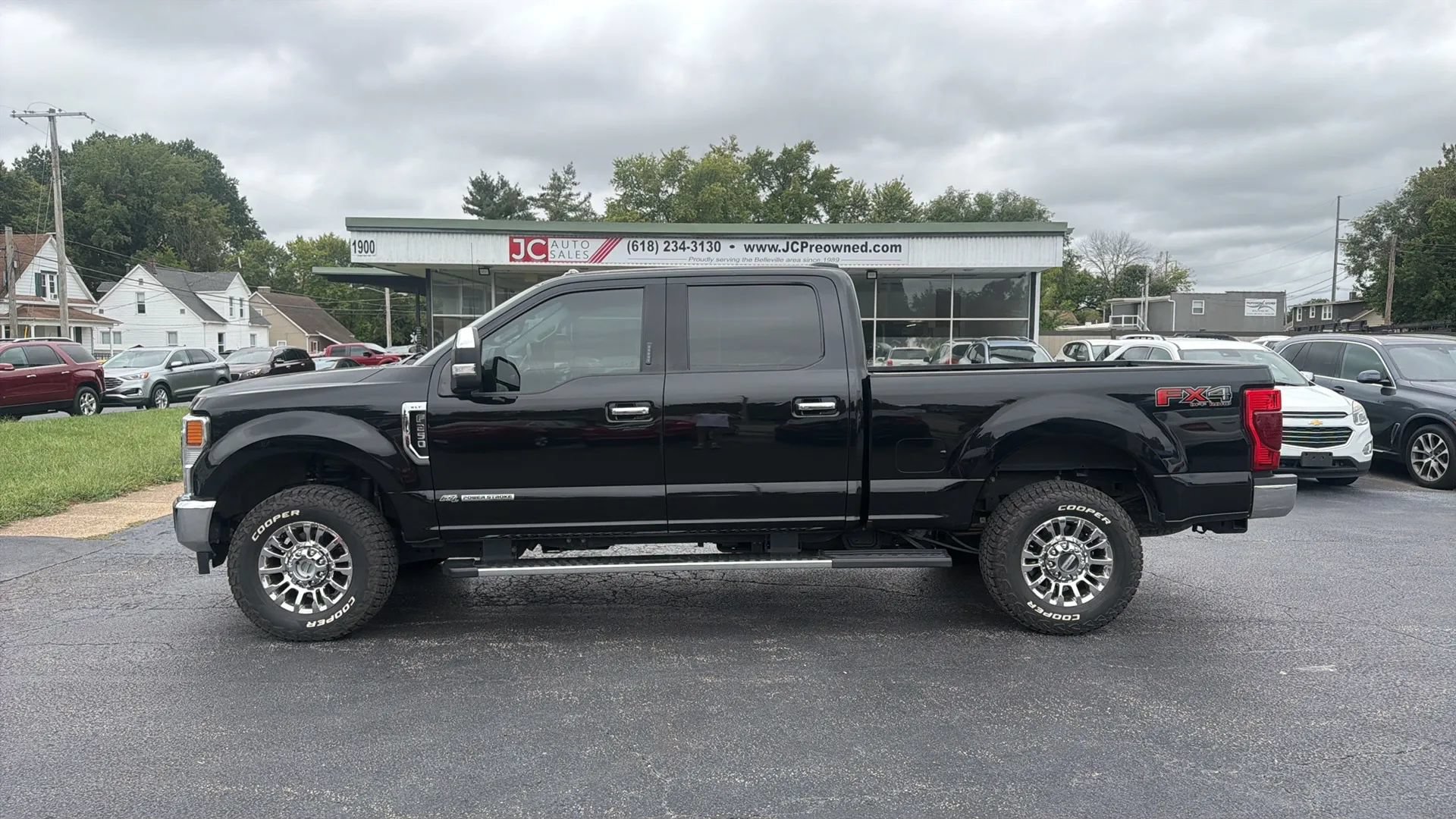 Used 2021 Ford F250 XLT w/ XLT Premium Package AWD/4WD image 8