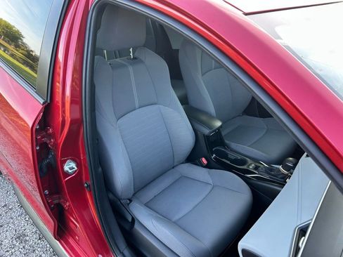 Used 2021 Toyota Corolla SE image 15
