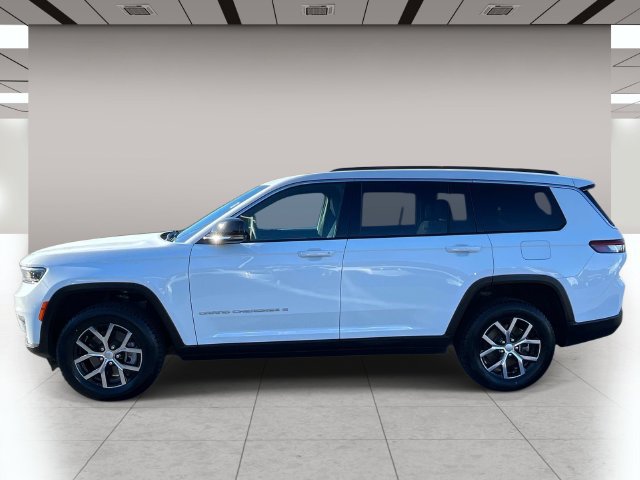 Certified 2024 Jeep Grand Cherokee L Limited AWD/4WD image 7
