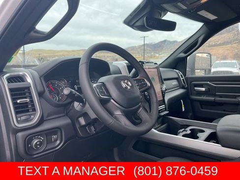 New 2026 RAM 2500 Big Horn AWD/4WD image 17