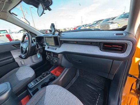 Used 2022 Ford Maverick XLT image 23