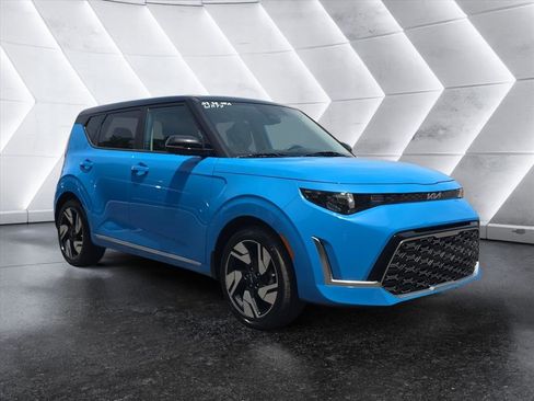 Used 2024 Kia Soul GT-Line FWD image 7