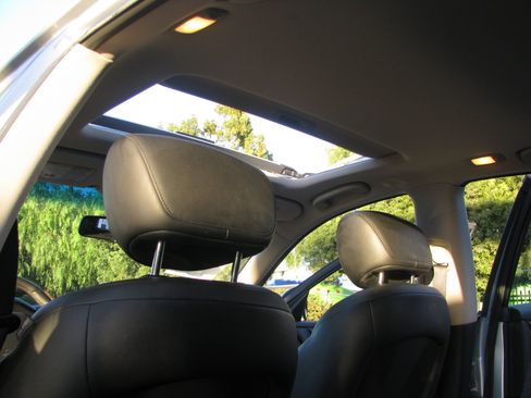 Used 2011 INFINITI EX35 Journey w/ Premium Pkg image 9