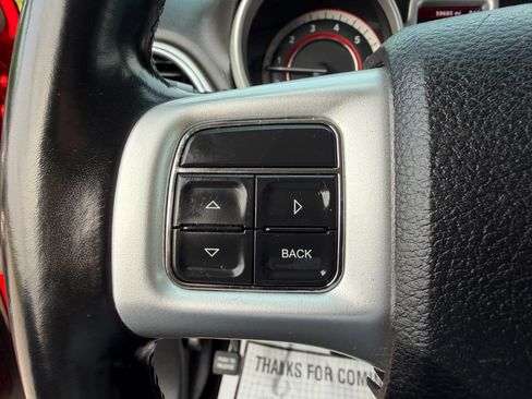 Used 2019 Dodge Journey SE w/ Premium Group FWD image 9