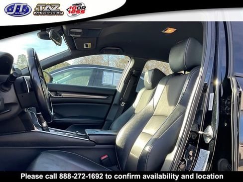 Used 2018 Honda Accord Sport image 3