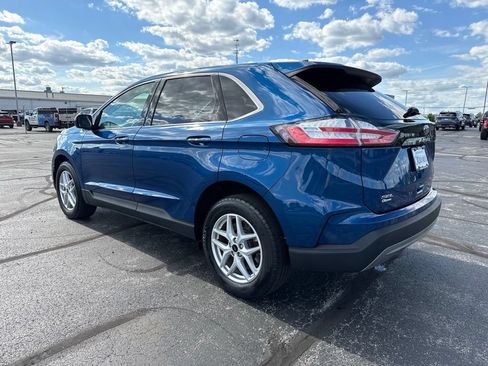 Used 2023 Ford Edge SEL w/ Convenience Package AWD/4WD image 2