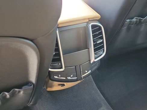 Used 2014 Porsche Cayenne AWD/4WD image 20