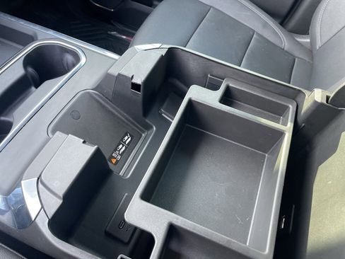 Certified 2024 Chevrolet Silverado 2500 LTZ w/ LTZ Plus Package image 36