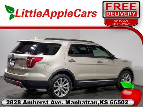 Used 2017 Ford Explorer Limited w/ Equipment Group 301A image 31