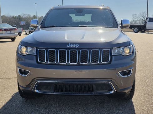 Used 2021 Jeep Grand Cherokee Limited image 2