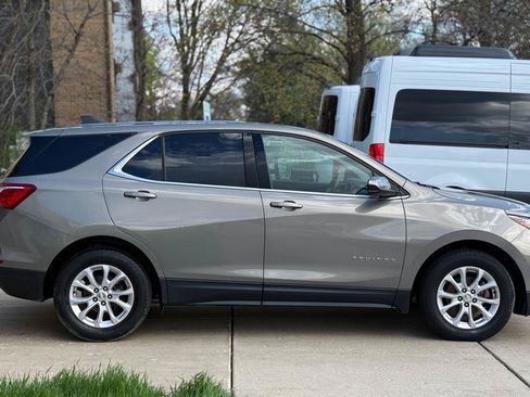Used 2019 Chevrolet Equinox LT FWD image 8