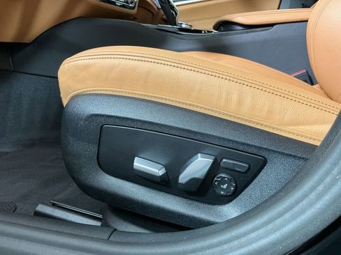 Certified 2023 BMW 530i w/ Premium Package image 21