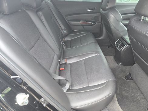Used 2016 Acura TLX V6 SH-AWD w/ Technology Pkg image 17
