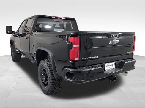 New 2026 Chevrolet Silverado 2500 ZR2 AWD/4WD image 5