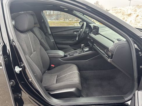 Used 2025 Honda Accord Sport image 20