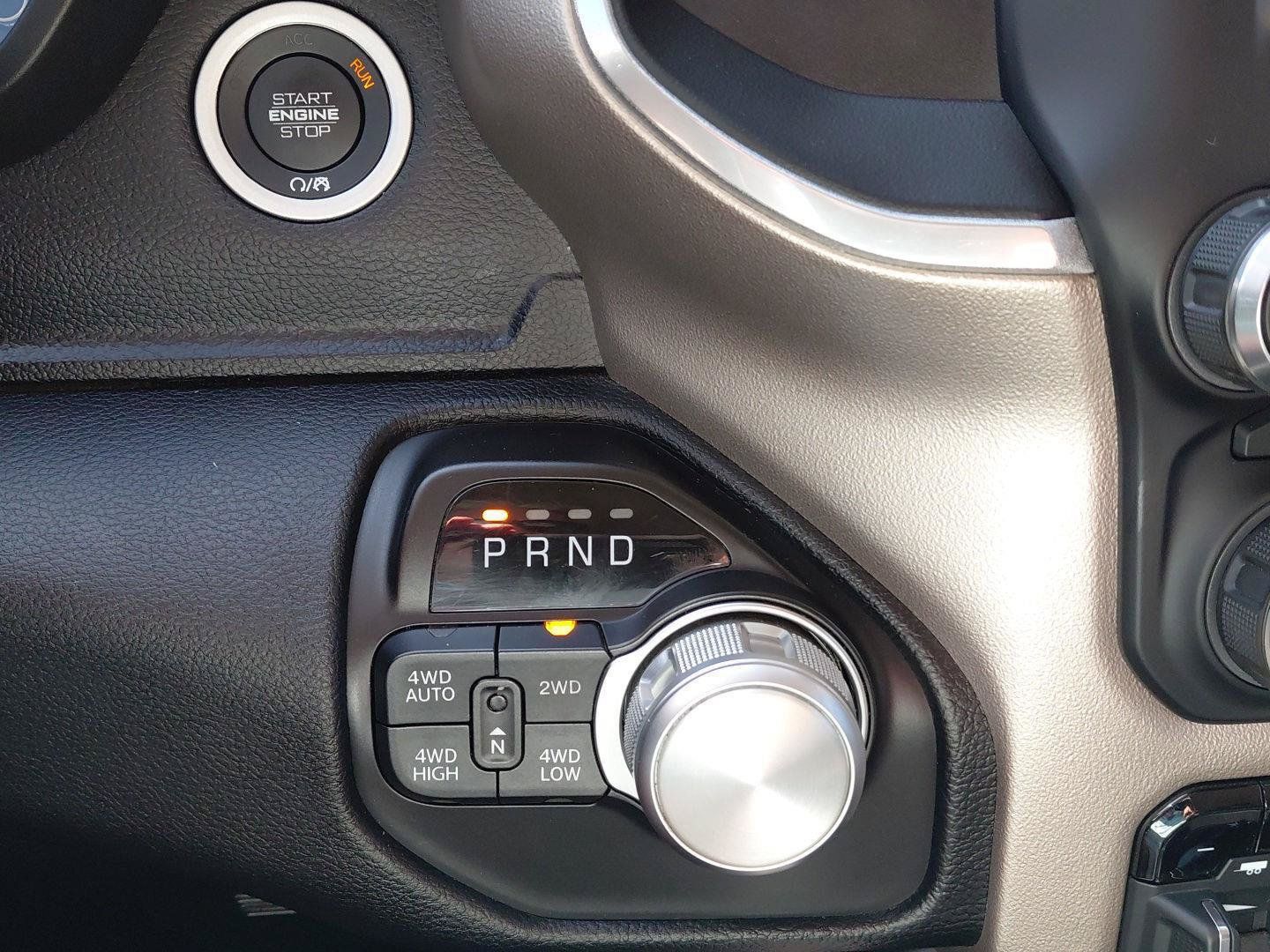 Used 2020 RAM 1500 Laramie AWD/4WD image 35