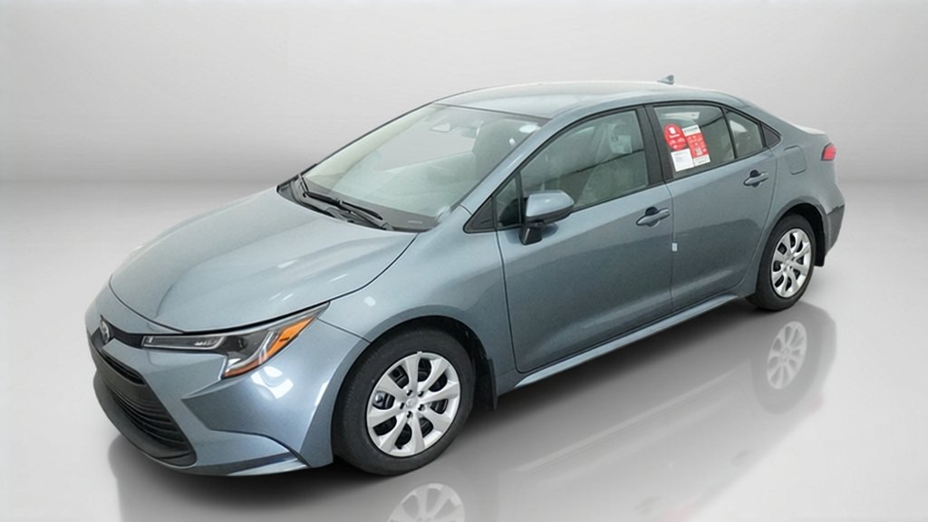 New 2027 Toyota Corolla LE FWD image 1