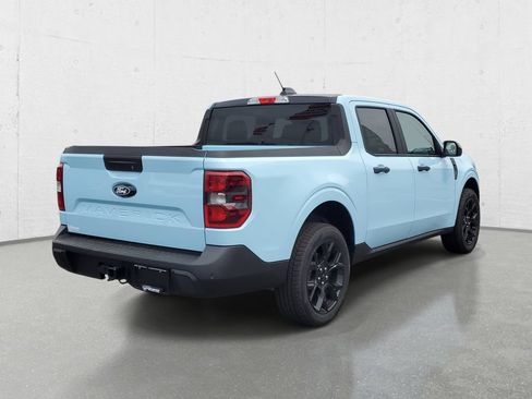 New 2026 Ford Maverick XLT w/ Equipment Group 301A AWD/4WD image 7