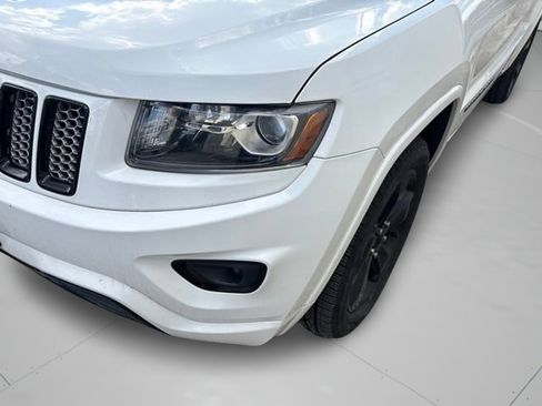 Used 2015 Jeep Grand Cherokee Altitude AWD/4WD image 21