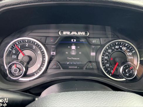 Used 2023 RAM 1500 Laramie AWD/4WD image 26