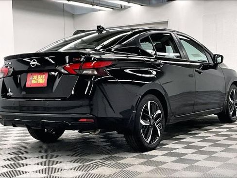 New 2025 Nissan Versa SR w/ Trunk Package image 17