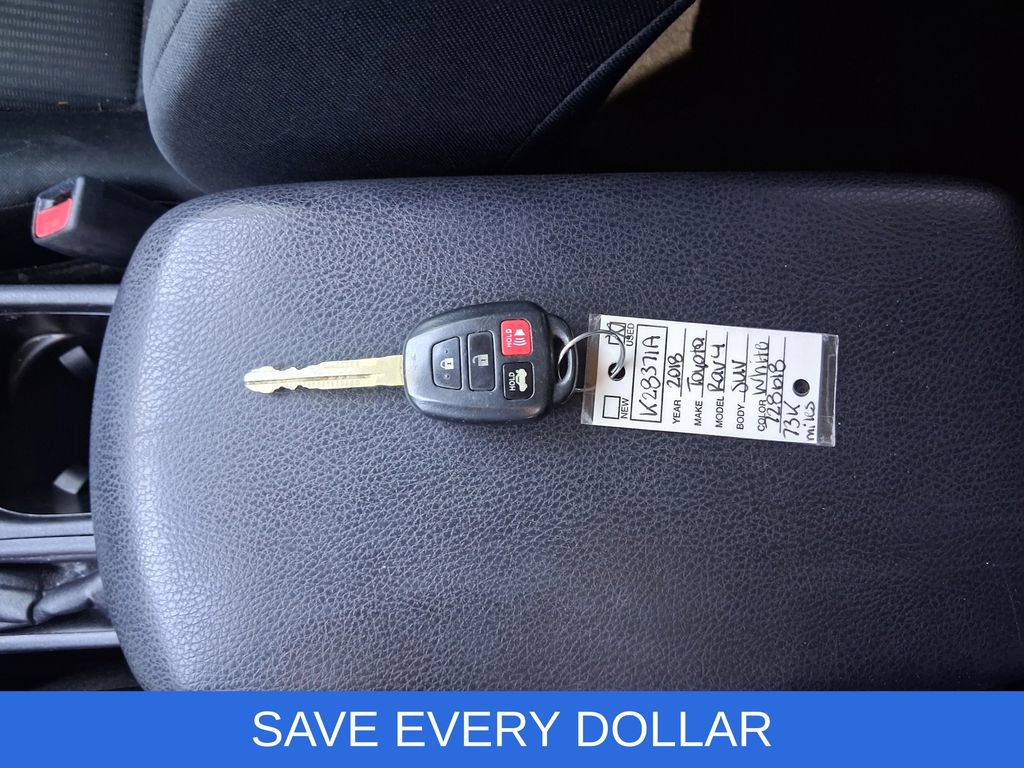 Used 2018 Toyota RAV4 LE FWD image 20