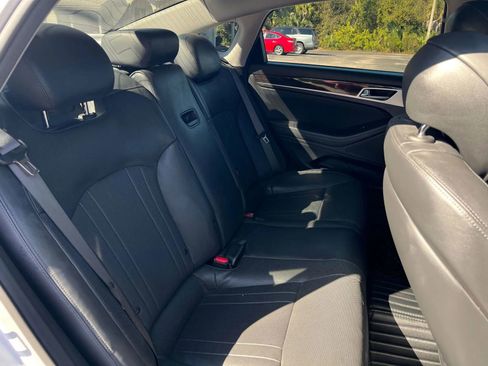 Used 2016 Hyundai Genesis 3.8 image 25
