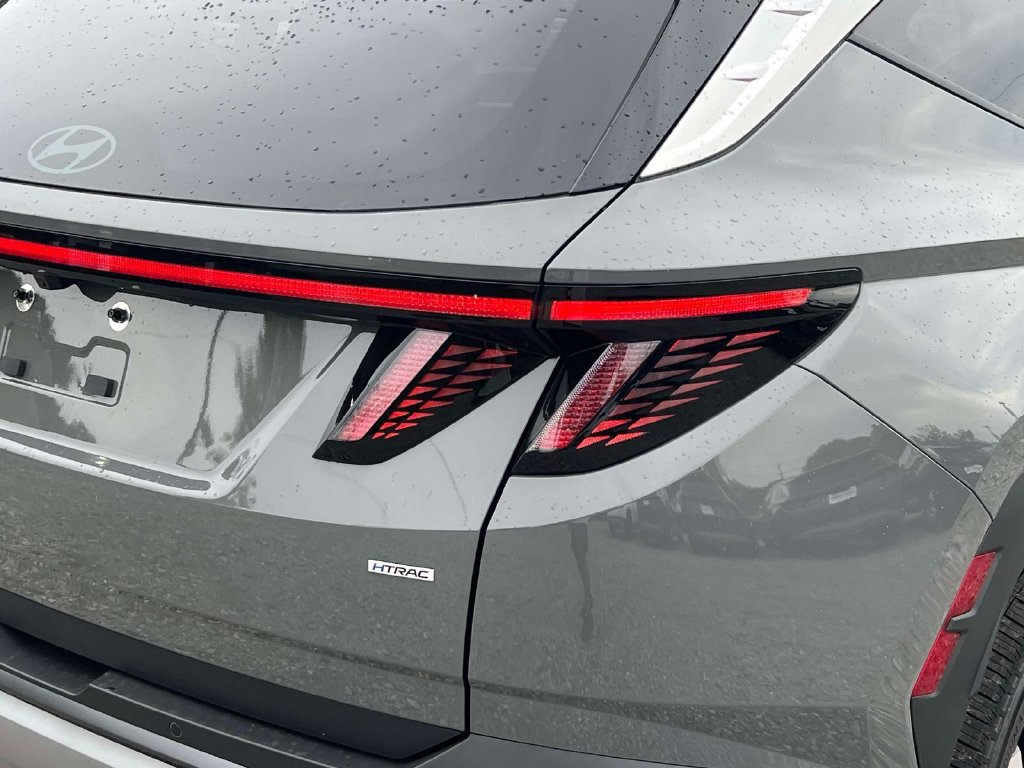 New 2026 Hyundai Tucson Limited AWD/4WD image 8