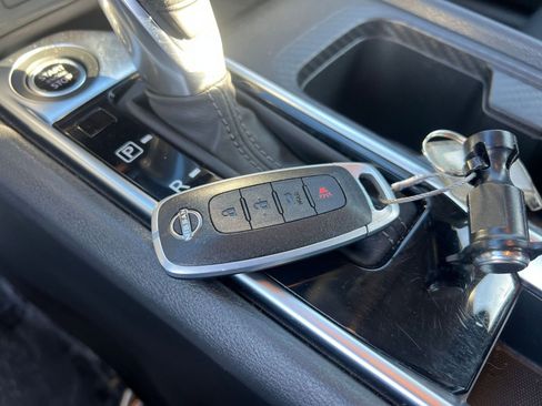 Used 2025 Nissan Sentra SV image 22