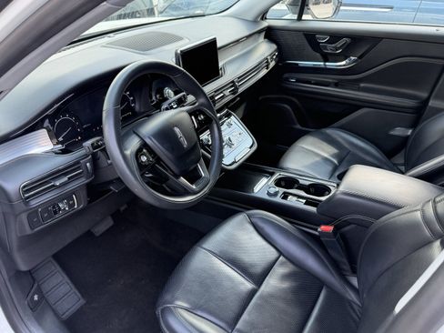 Used 2021 Lincoln Corsair AWD image 7