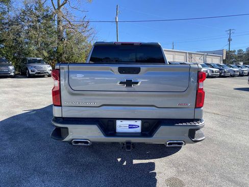 Used 2023 Chevrolet Silverado 1500 RST image 6