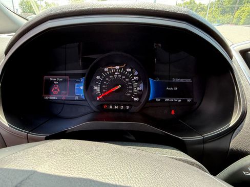 Used 2024 Ford Edge ST image 28