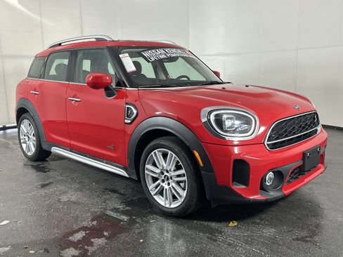 Used 2024 MINI Cooper Countryman S image 2