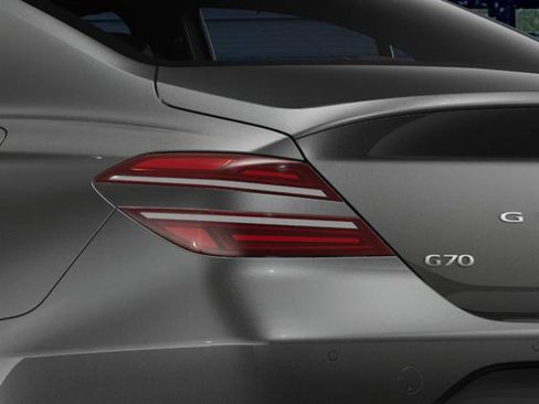 New 2026 Genesis G70 2.5T Prestige image 10