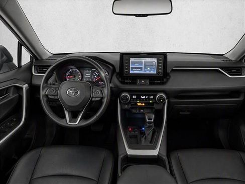 Used 2019 Toyota RAV4 XLE Premium FWD image 29