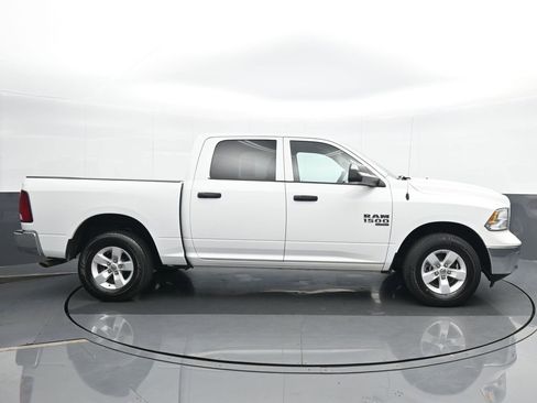 Used 2023 RAM 1500 Classic SLT w/ Trailer & Traction Group image 7