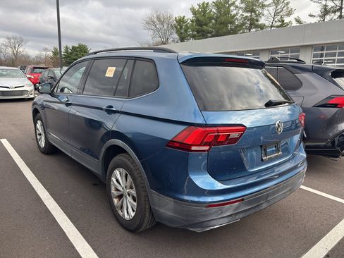 Used 2018 Volkswagen Tiguan S image 4