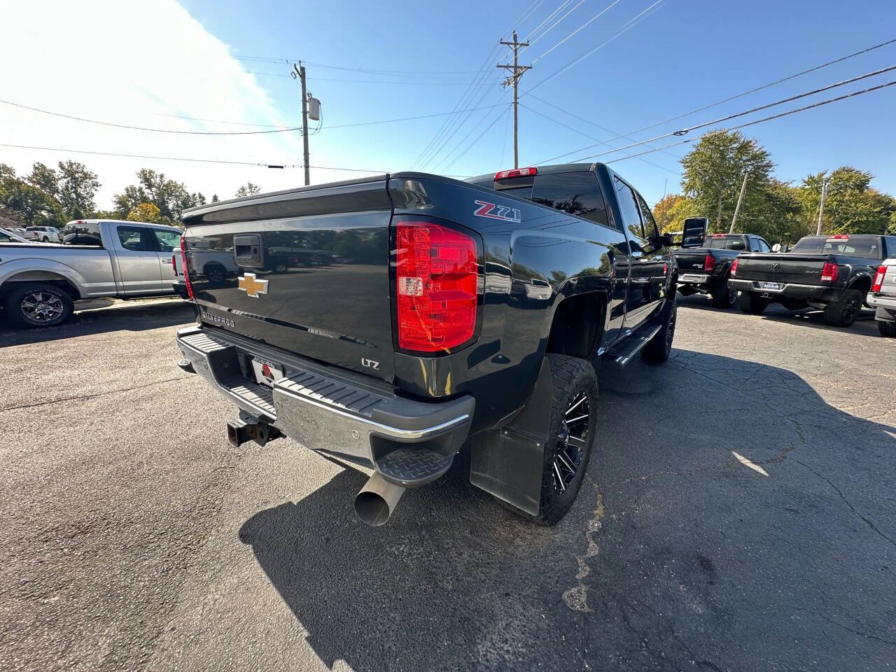 Used 2017 Chevrolet Silverado 3500 LTZ w/ Duramax Plus Package AWD/4WD image 25