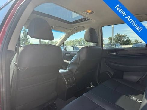 Used 2016 Subaru Outback 2.5i Limited AWD/4WD image 11