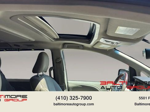 Used 2013 Toyota Sienna Limited w/ Premium Pkg AWD/4WD image 17