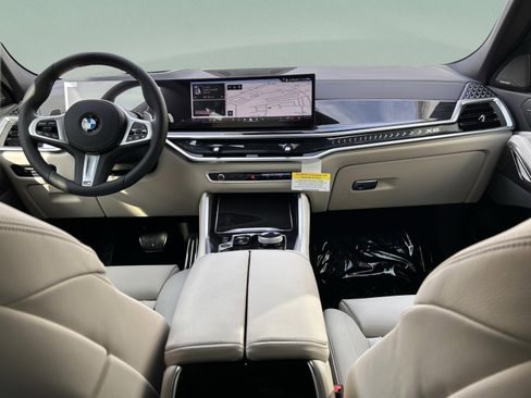 New 2026 BMW X6 xDrive40i w/ Executive Package image 7